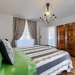 Centar By Interhome *