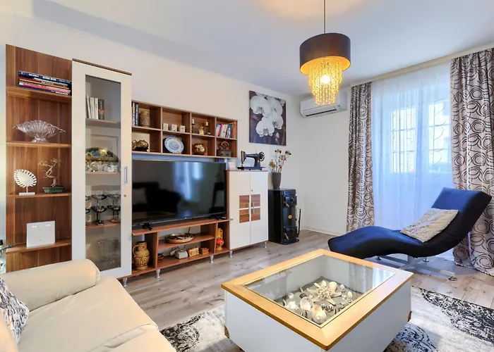 Centar By Interhome * 우마그